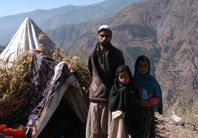 パキスタン北部地震 支援